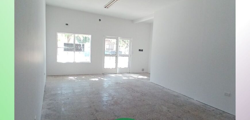 VENTA – CASA + LOCAL COMERCIAL