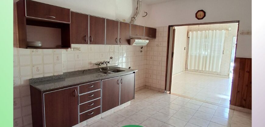 VENTA – CASA + DEPARTAMENTO