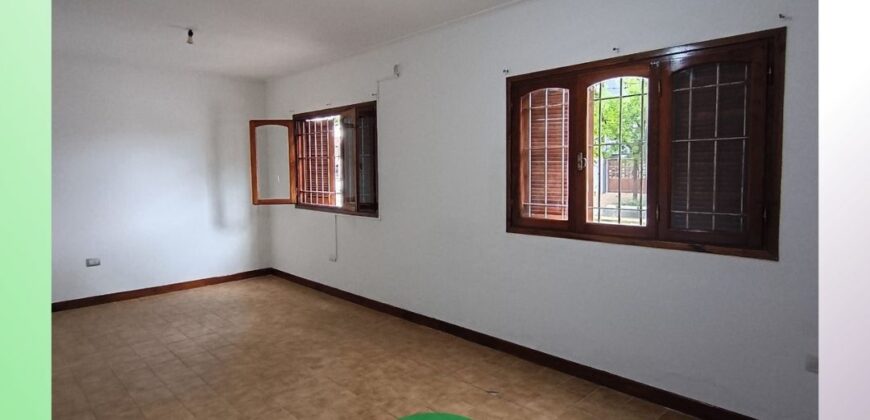 SANTA ROSA – ALQUILER – DEPARTAMENTO – Centro, sobre Av. Uruguay